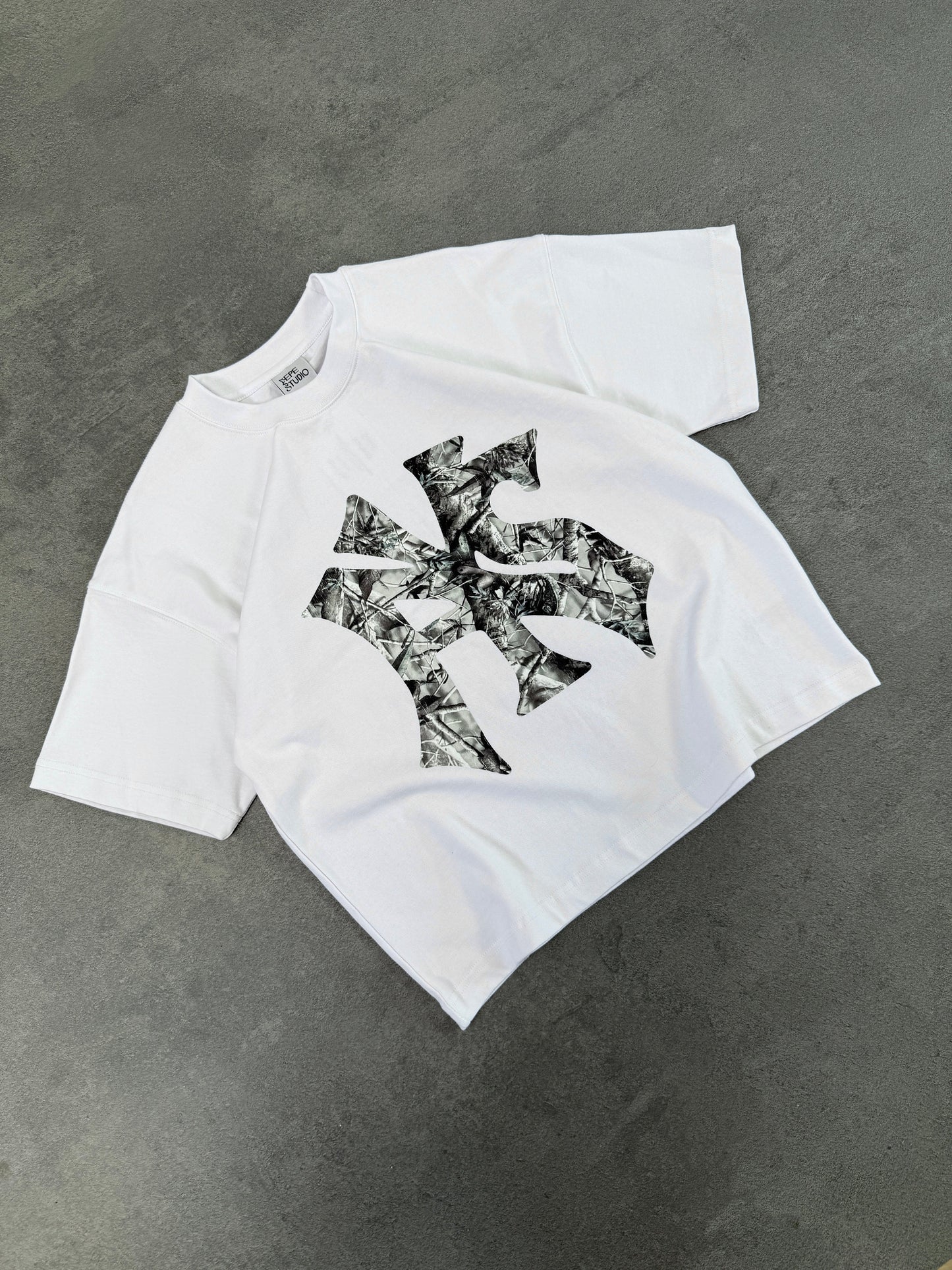 PYS WHITE CAMO TEE