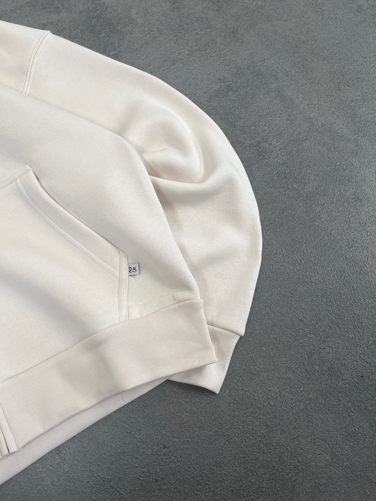 SAND ZIP-HOODIE